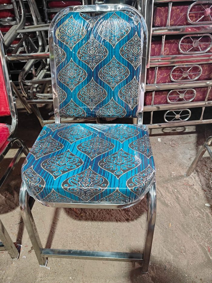 Steel banquet chairs, photo 6