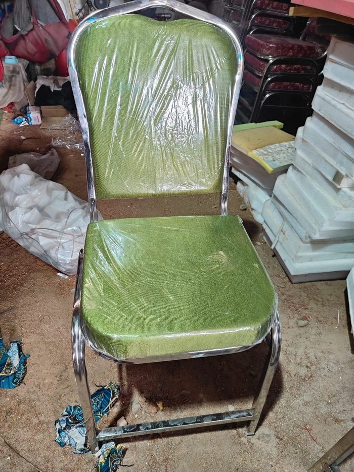 Steel banquet chairs, photo 7
