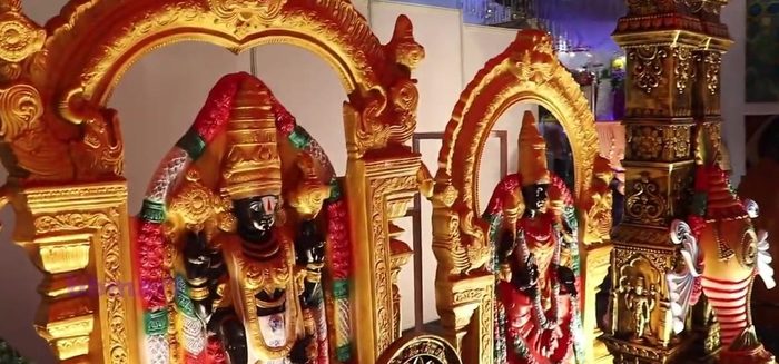 Balaji and Padmavathi statues, photo 1