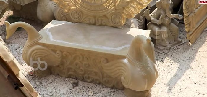 Swan sofa, photo 1